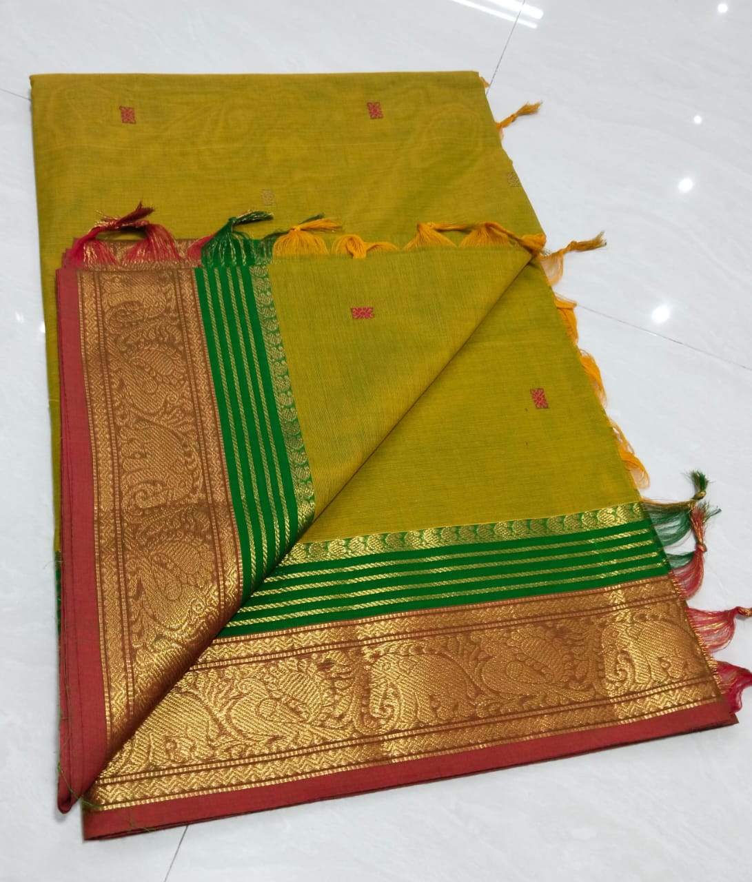 Kanchi fancy cotton sarees with Running blouse